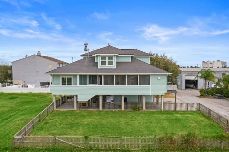 Casa Azul|BeachBox| Fenced yard/Cozy Home