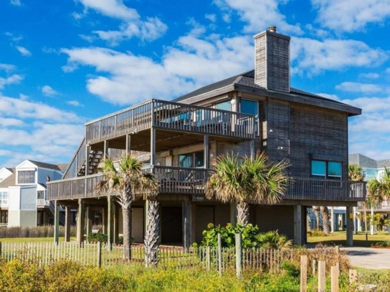 Buccaneer Manor|BeachBox| Beachfront w/Game Room!