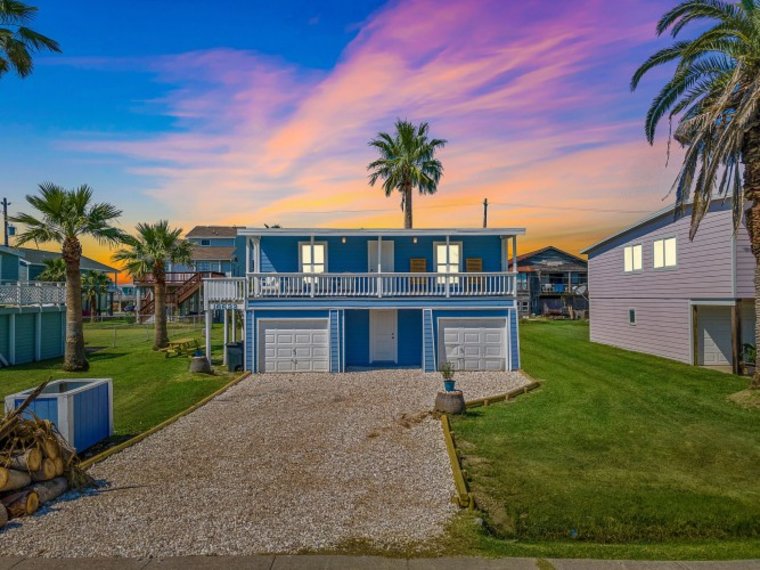 Blue Haven|BeachBox|2 Living Rooms/2 Mins to Beach