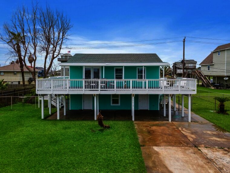 Sea Glass Cottage|BeachBox| Wrap Around Deck!